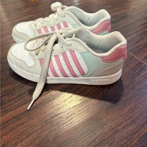K-Swiss White Pink Stripe Shoes USA 1